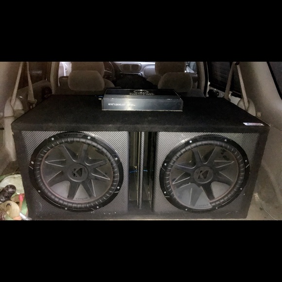 2 kicker comp vr 15s in box - Picture 1 of 1